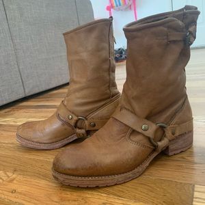 Vintage brand brown biker boots size 6